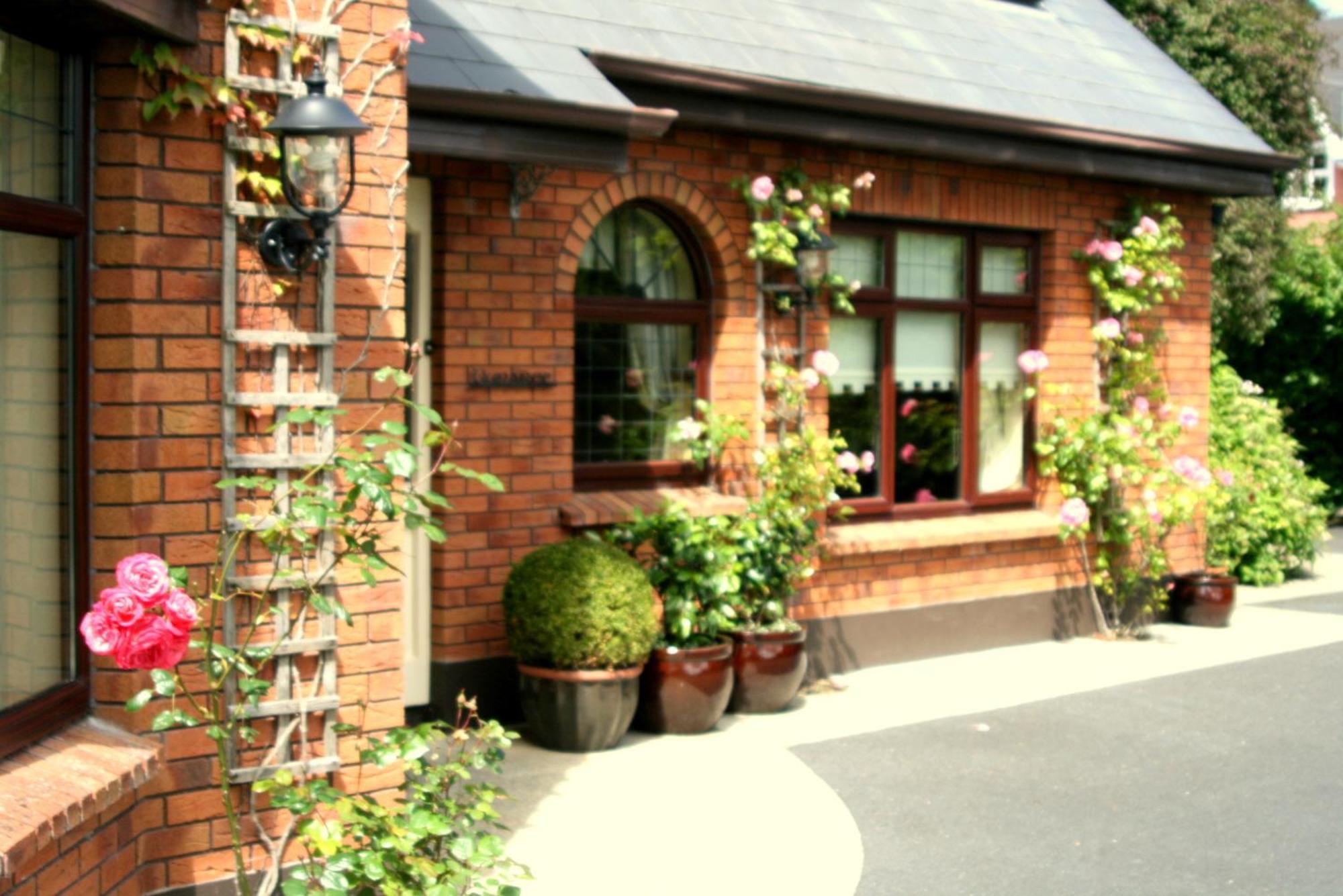 Bed & Breakfast Dunaree 4*