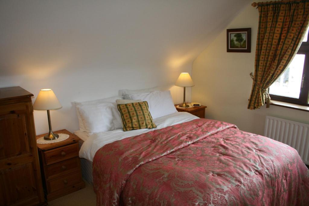 Dunaree Bed & Breakfast 4*
